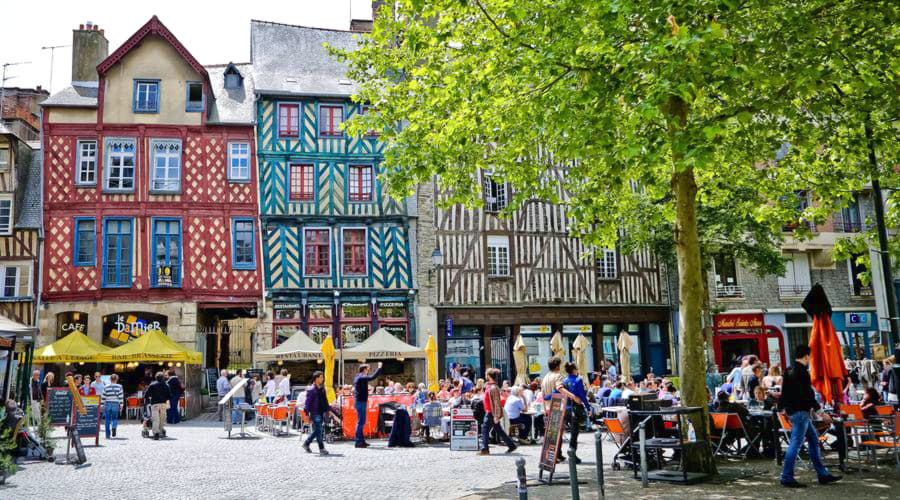 Onze autoverhuurservices bieden een gevarieerde selectie van voertuigen in Rennes.